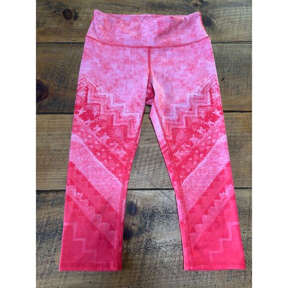 Alo Yoga Airbrush Poppy Casbah Athletic Workout Womens Cropped Leggings Size XS - Picture 1 of 8